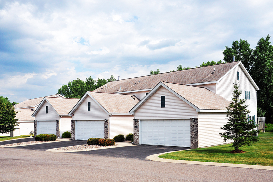 Photos and Video of Deer Ridge Townhomes in MN